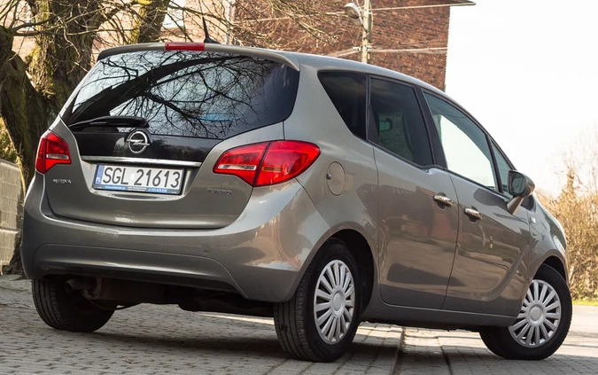 Opel Meriva cena 21900 przebieg: 169883, rok produkcji 2010 z Knurów małe 742